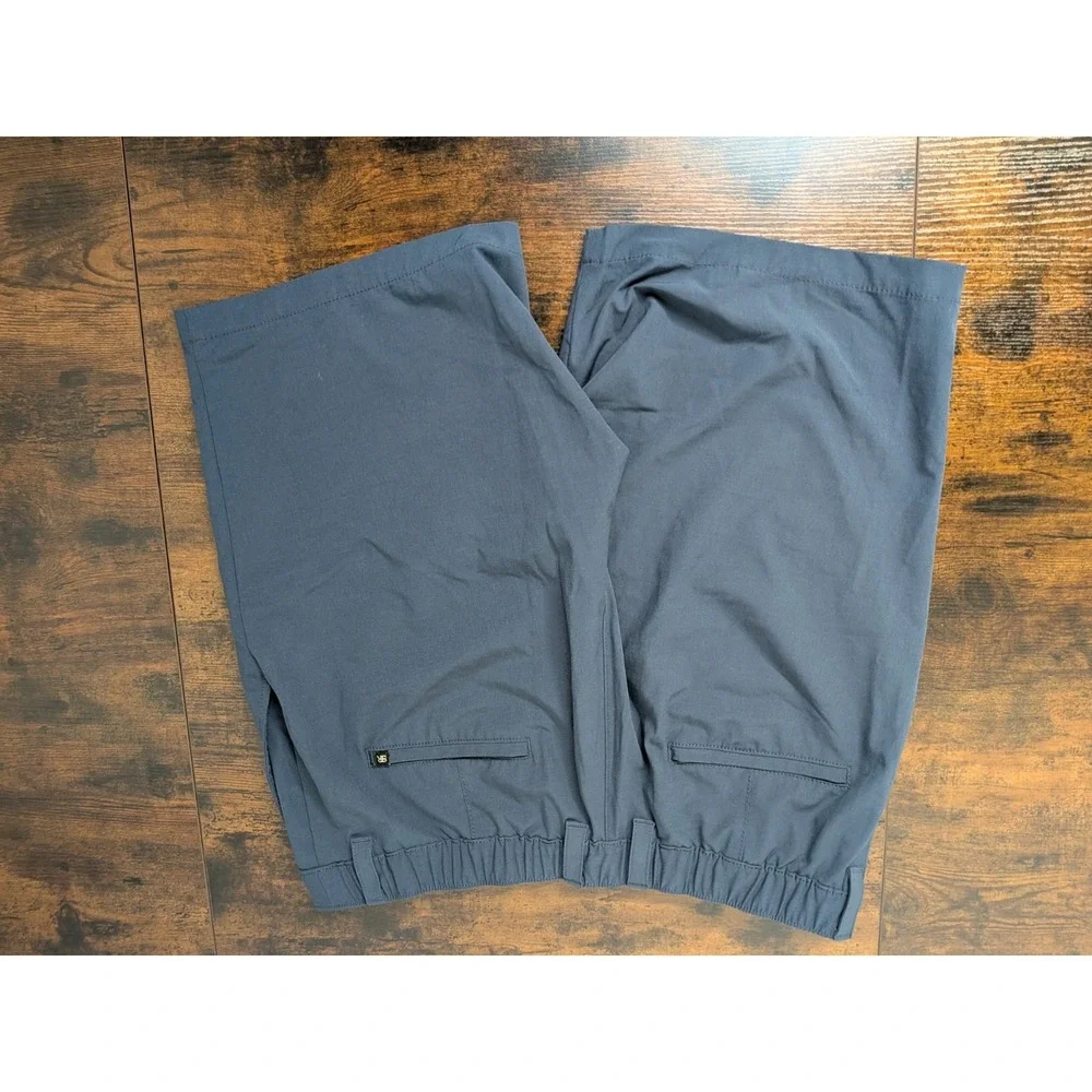 Banana Republic Shorts Men's 38 Tech Chino‎ Athletic Navy Blue